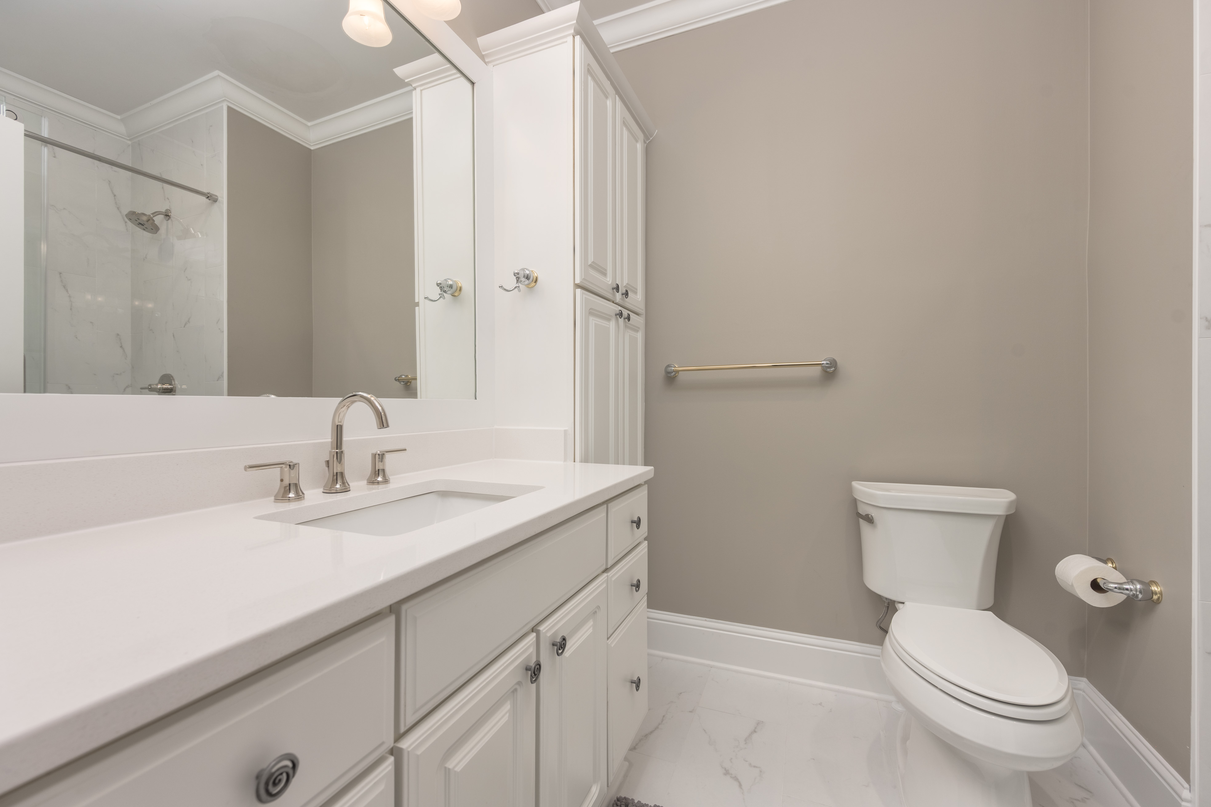 1011 Penfield Way image 34